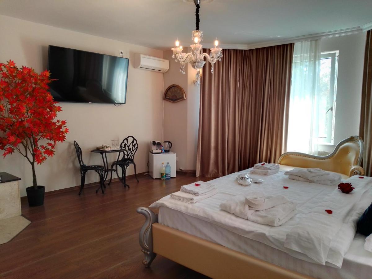 Casa Maria Roses Hotel Rîşnov Luaran gambar