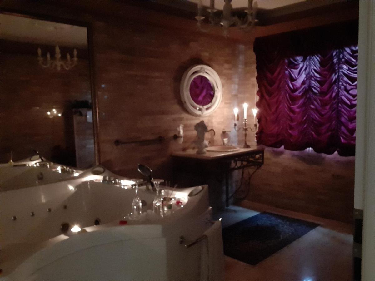 Casa Maria Roses Hotel Rîşnov Luaran gambar